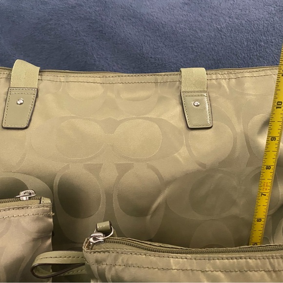 Coach signature C with matching additional bags. - Picture 2 of 10
